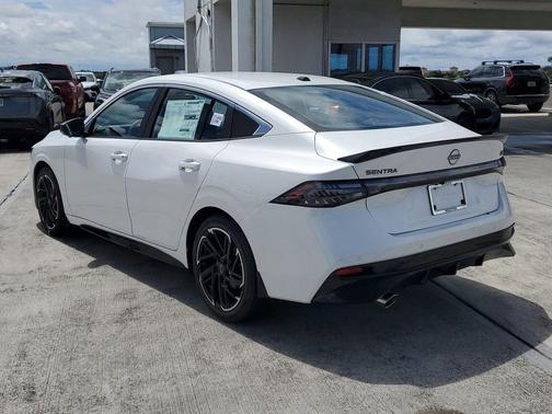 Aspen White 2026 Nissan Sentra SR