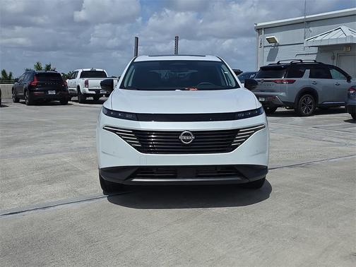Everest White P 2026 Nissan Murano SL