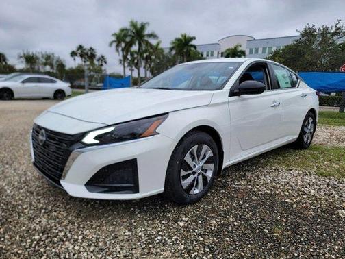 2025 Nissan Altima S