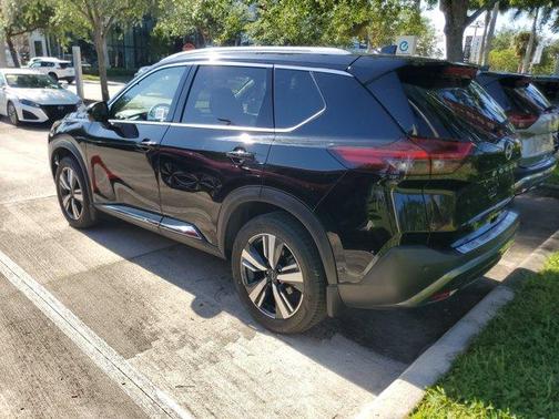 Black 2023 Nissan Rogue SL