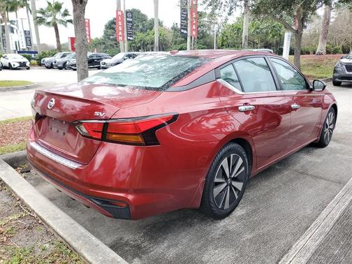 2022 Nissan Altima 2.5 SV