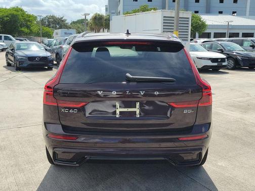 Mulberry 2026 Volvo XC60 B5 Plus