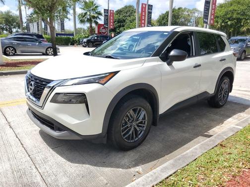 2022 Nissan Rogue S