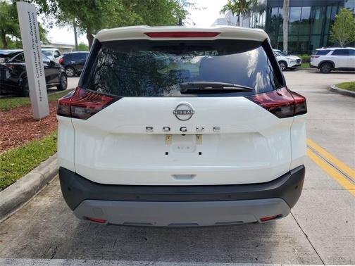 2022 Nissan Rogue S