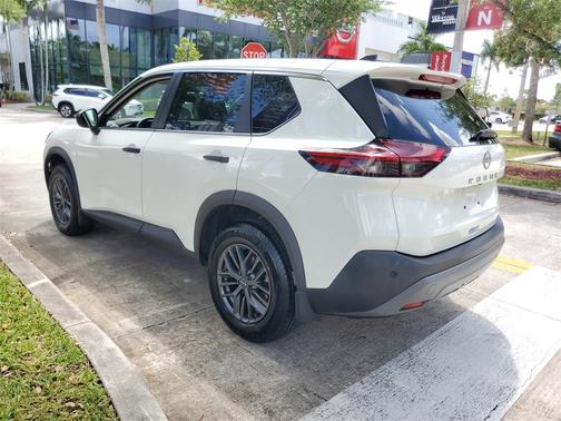 2022 Nissan Rogue S