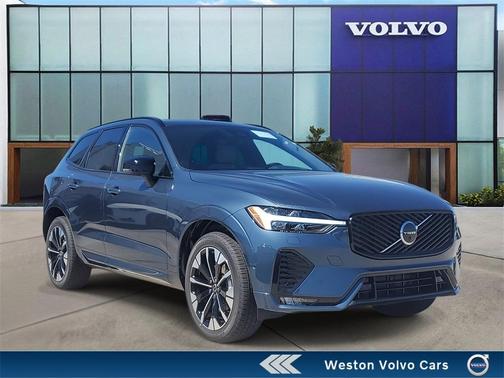2026 Volvo XC60 B5 Plus