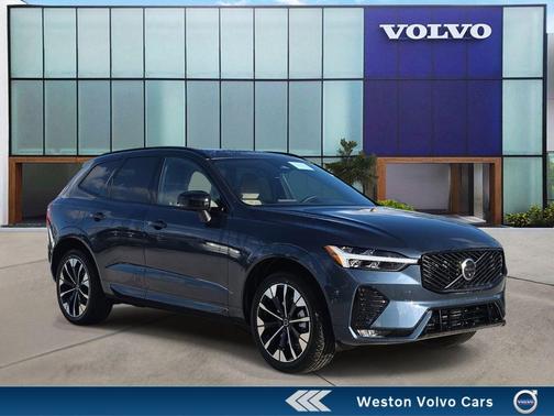 Denim Blue Metallic 2026 Volvo XC60 B5 Plus