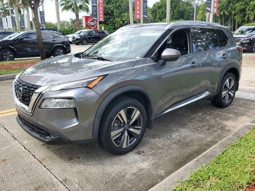 2021 Nissan Rogue SL