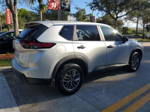 2025 Nissan Rogue S