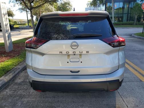 2025 Nissan Rogue S