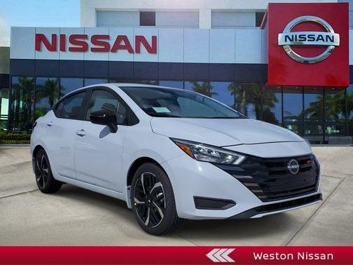 2025 Nissan Versa 1.6 SR