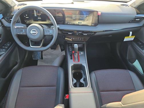 Deep Blue Pearl 2026 Nissan Kicks SR