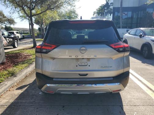 2023 Nissan Rogue Platinum