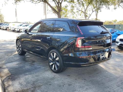 2025 Volvo EX90 Twin Motor Performance Ultra