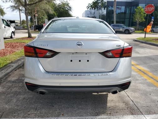 2020 Nissan Altima 2.5 SR