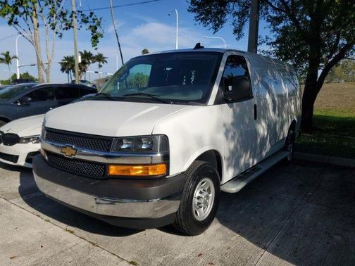 2024 Chevrolet Express 2500 Work Van