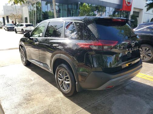 Black 2023 Nissan Rogue S