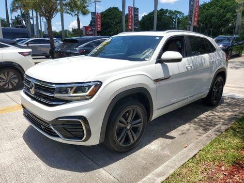 2020 Volkswagen Atlas Cross Sport 3.6L V6 SE w/Technology R-Line