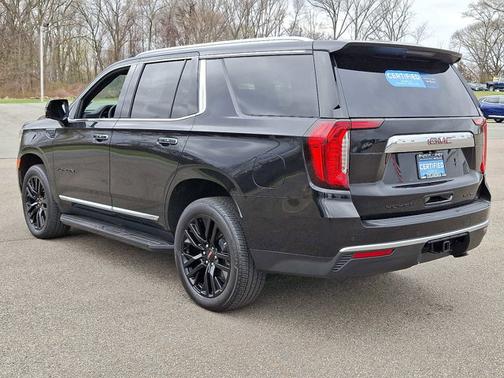 2024 GMC Yukon SLT