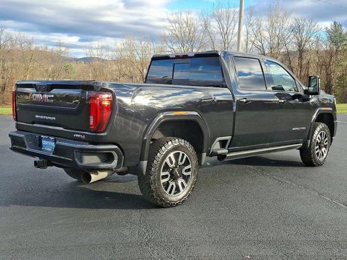 2023 GMC Sierra 2500 AT4