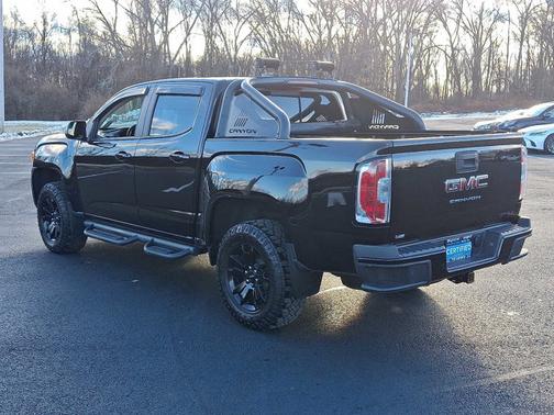2022 GMC Canyon 4WD AT4 w/Leather