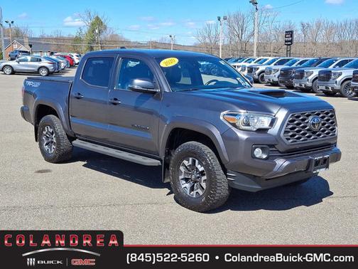 2020 Toyota Tacoma TRD Sport