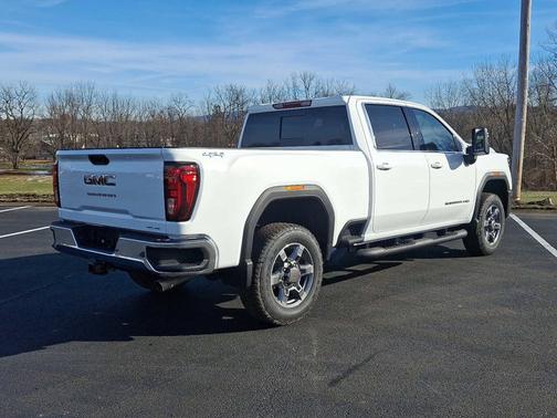 2026 GMC Sierra 2500 SLE