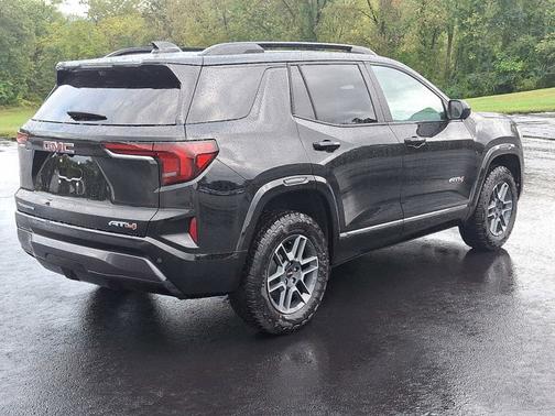 2026 GMC Terrain AWD AT4