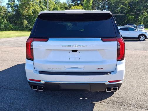2025 GMC Yukon XL Denali