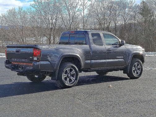 2019 Toyota Tacoma TRD Sport