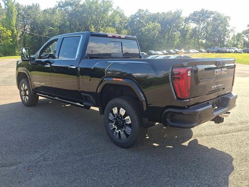 2026 GMC Sierra 2500 Denali