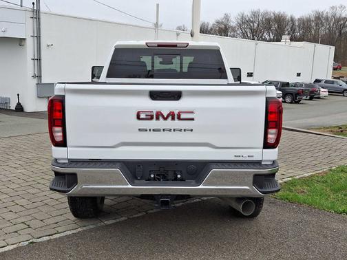 2025 GMC Sierra 2500 SLE