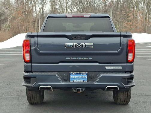 2022 GMC Sierra 1500 Limited Elevation