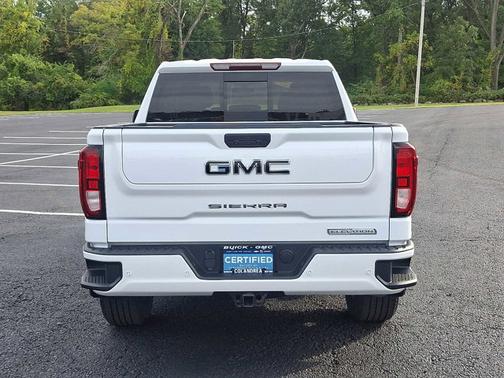 2022 GMC Sierra 1500 Limited Elevation