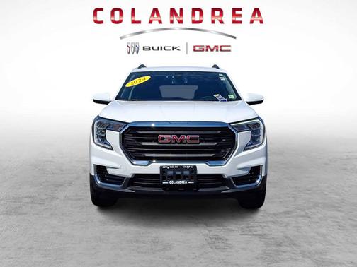 Summit White 2024 GMC Terrain SLE