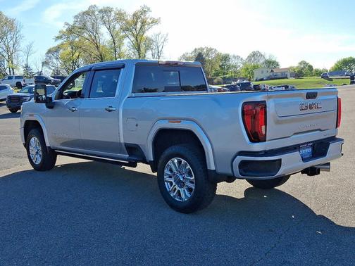 2023 GMC Sierra 2500 Denali