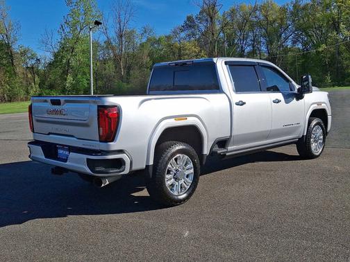 2023 GMC Sierra 2500 Denali