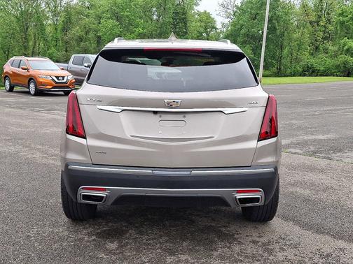2023 Cadillac XT5 AWD Premium Luxury