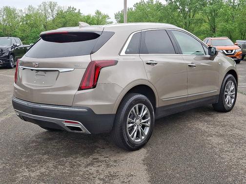 2023 Cadillac XT5 AWD Premium Luxury