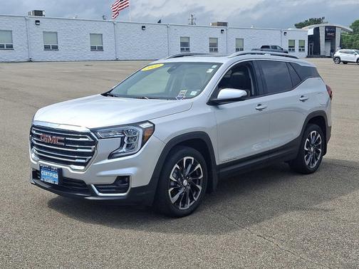 2022 GMC Terrain SLT