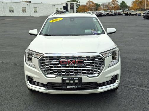 2023 GMC Terrain Denali