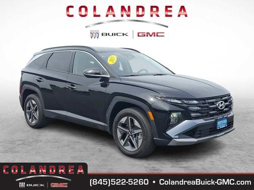Phantom Black 2025 Hyundai TUCSON SEL Convenience