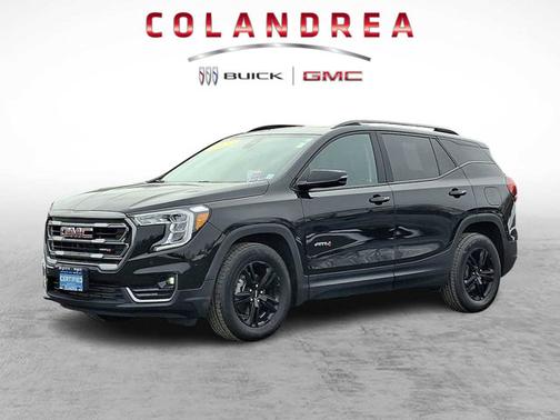 2022 GMC Terrain AT4