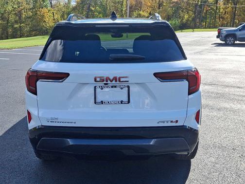 2026 GMC Terrain AWD AT4