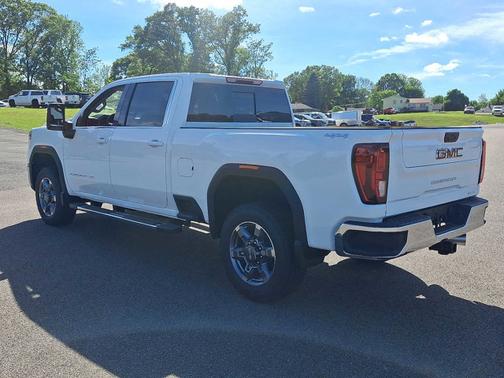 2025 GMC Sierra 2500 SLE
