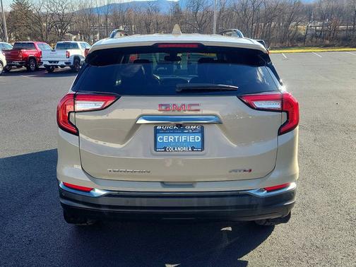 2022 GMC Terrain AT4