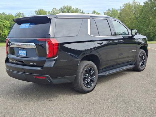 2022 GMC Yukon SLE