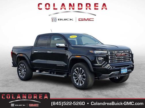 Onyx Black 2023 GMC Canyon 4WD Denali