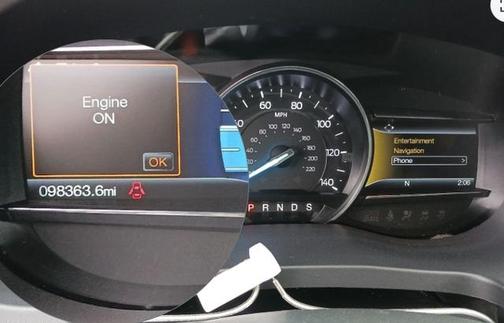 White Platinum Metallic Tri-Coat 2017 Ford Explorer sport