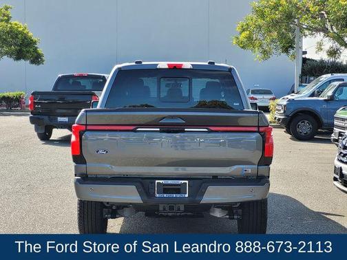 2025 Ford F-150 Lightning Platinum
